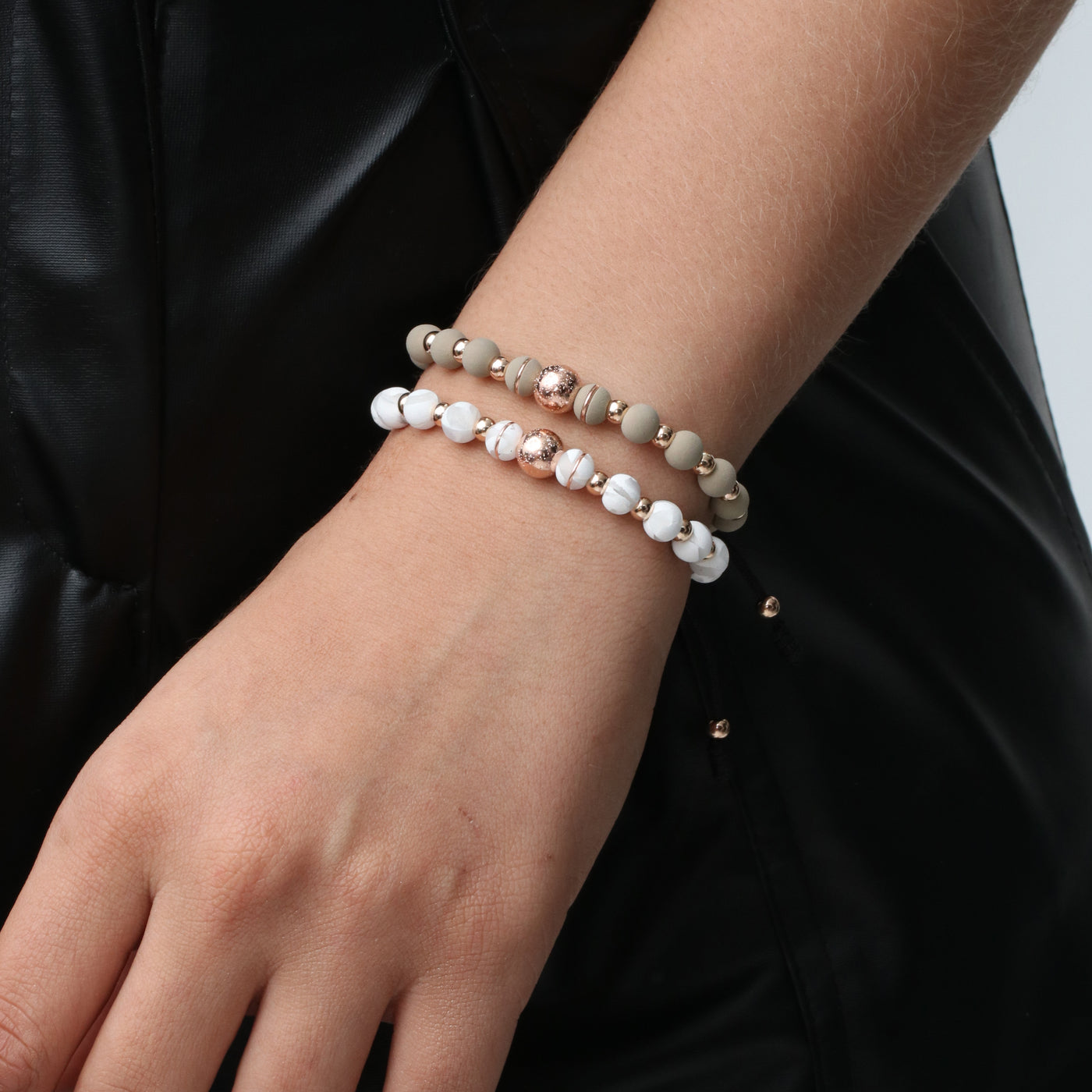 Pulsera tejida oro laminado 18k bola diamantada 8mm